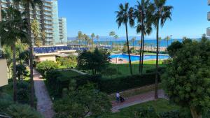 Zdjęcie z galerii obiektu Urb Playamar 1 Torremolinos 1st line Beach w mieście Torremolinos