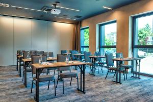 A restaurant or other place to eat at Focus Hotel Premium Bydgoszcz