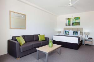 Posezení v ubytování Rydges Esplanade Resort Cairns