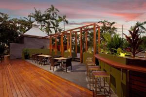 Restaurace v ubytování Rydges Esplanade Resort Cairns