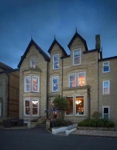 Gallery image of Hy Hotel Lytham St Annes BW Premier Collection in Lytham St Annes