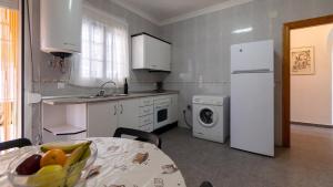 A kitchen or kitchenette at Huerta del Chacho Ronda by Ruralidays