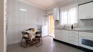 A kitchen or kitchenette at Huerta del Chacho Ronda by Ruralidays