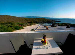 Gallery image of Tersanas Beach Lodges in Tersanas