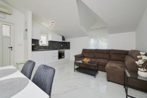 Kuchyňa alebo kuchynka v ubytovaní Fratelli apartments