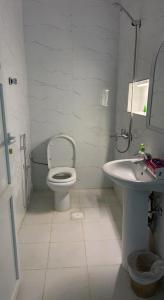 Koupelna v ubytování أجنحة عبدالعزيز للوحدات السكنية