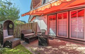 Taman di luar Stunning Apartment In Friedrichskoog