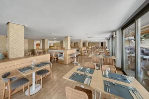 Restaurace v ubytování Occidental Cala Viñas