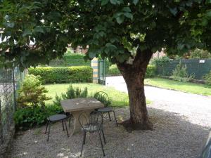 Giardino di Piccolo Lago