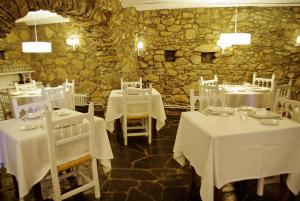 Un restaurante o sitio para comer en Els Caçadors de Maçanet