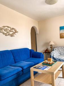 A seating area at Venetia apartment