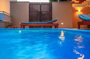 Bazén v ubytovaní Villa Anima in Makarska, private pool alebo v jeho blízkosti
