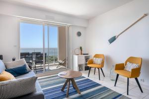 Posedenie v ubytovaní Vue mer - Appartement face mer pour 6