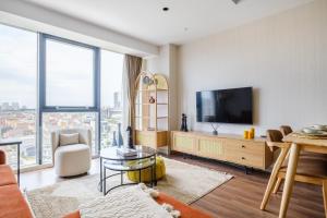 TV a/nebo společenská místnost v ubytování Gül Proje Express by NewInn