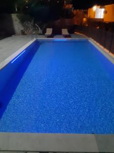 Piscine de l'établissement Ksamil Apartments ou située à proximité