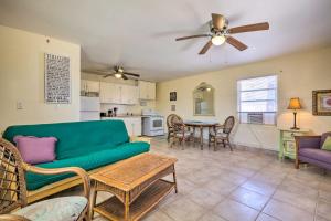 Gallery image of Beachfront Cottage in St Augustine - Pet Friendly! in Saint Augustine