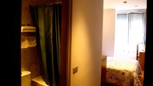 Koupelna v ubytování Hostal Orejas