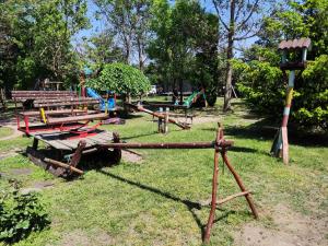 Ein Garten an der Unterkunft Jelen salaš