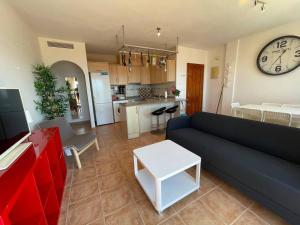 Kuchnia lub aneks kuchenny w obiekcie 3-bed sea view Penthouse, Isla Plana, Mojon Hills