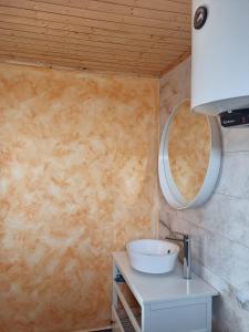 Fotografie z fotogalerie ubytování Talian v destinaci Pardina + 37 fotografií