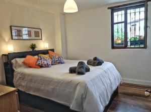 Ένα ή περισσότερα κρεβάτια σε δωμάτιο στο Apartamento Gariko , ARRIETA entrada independiente