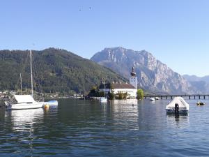 Foto dalla galleria di Apartment Hüttner a Gmunden