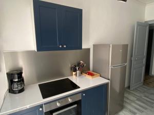 Kuchyňa alebo kuchynka v ubytovaní SETE : Hyper centre piéton Haussmannien 2
