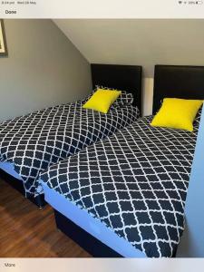 Gallery image of Woodland lodge, apartment in Derry Londonderry