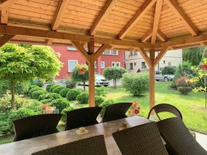 Zahrada ubytování ATRIJUM apartmani Apatin