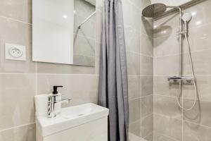 Kúpeľňa v ubytovaní Appartement Gare St Charles Vieux Port 10 Personnes