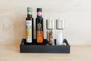 Nápoje v ubytování Küsten Suite Süd - seitliche Wasserlage, Terrasse, 70qm + 37 fotografií