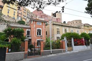 Budova, v ktorej sa apartmán nachádza