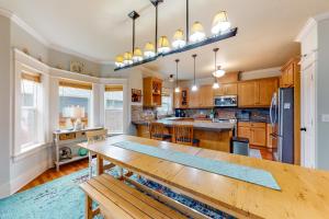 Φωτογραφία από το άλμπουμ του Nirvana in Nedonna Beach σε Rockaway Beach