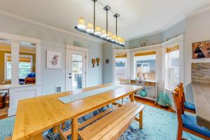 Φωτογραφία από το άλμπουμ του Nirvana in Nedonna Beach σε Rockaway Beach +22 φωτογραφίες