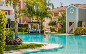 The swimming pool at or close to Beautiful Apartment In Estepona