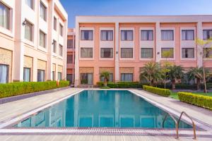 Piscine de l'établissement Tivoli Grand Resort ou située à proximité