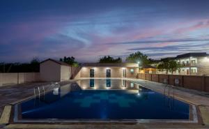 Bazén v ubytování Kurja Resort nebo v jeho okolí