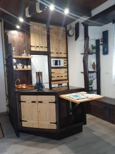 A kitchen or kitchenette at El Rinconcito