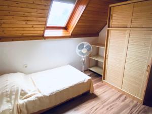 Posteľ alebo postele v izbe v ubytovaní Cili's Apartments Vonyarcvashegy Balaton