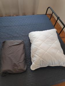 Postel nebo postele na pokoji v ubytování Apartman Ema