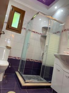 Vonios kambarys apgyvendinimo įstaigoje Holiday home in Nea Kallikratia