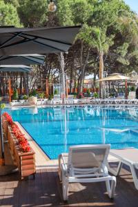 Bazén v ubytování VM Resort & SPA nebo v jeho okolí