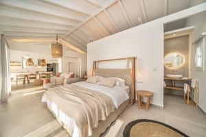 Posteľ alebo postele v izbe v ubytovaní Summer Breeze Villa + 37 fotografií