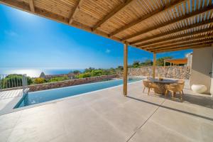 Balkón alebo terasa v ubytovaní Summer Breeze Villa