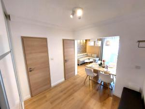 Küche/Küchenzeile in der Unterkunft Zagreb4you Apartments