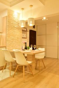 Küche/Küchenzeile in der Unterkunft Zagreb4you Apartments