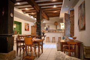 Posezení v ubytování Le Hameau d'Eguisheim - Chambres d'hôtes & Gîtes