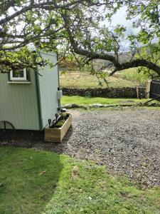 Gallery image of Lavender hut in Brackloch