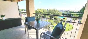 A balcony or terrace at Dolce Blu Sirmione