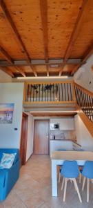 A kitchen or kitchenette at Dolce Blu Sirmione